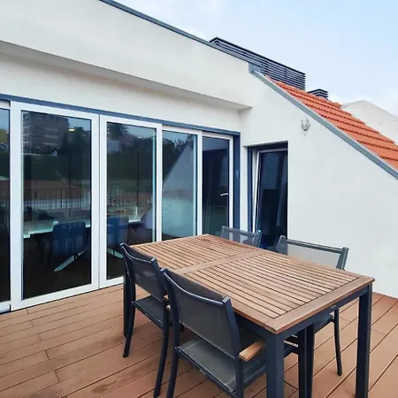 Penthouse T3 Com Vista Para A Cidade Casa de Férias